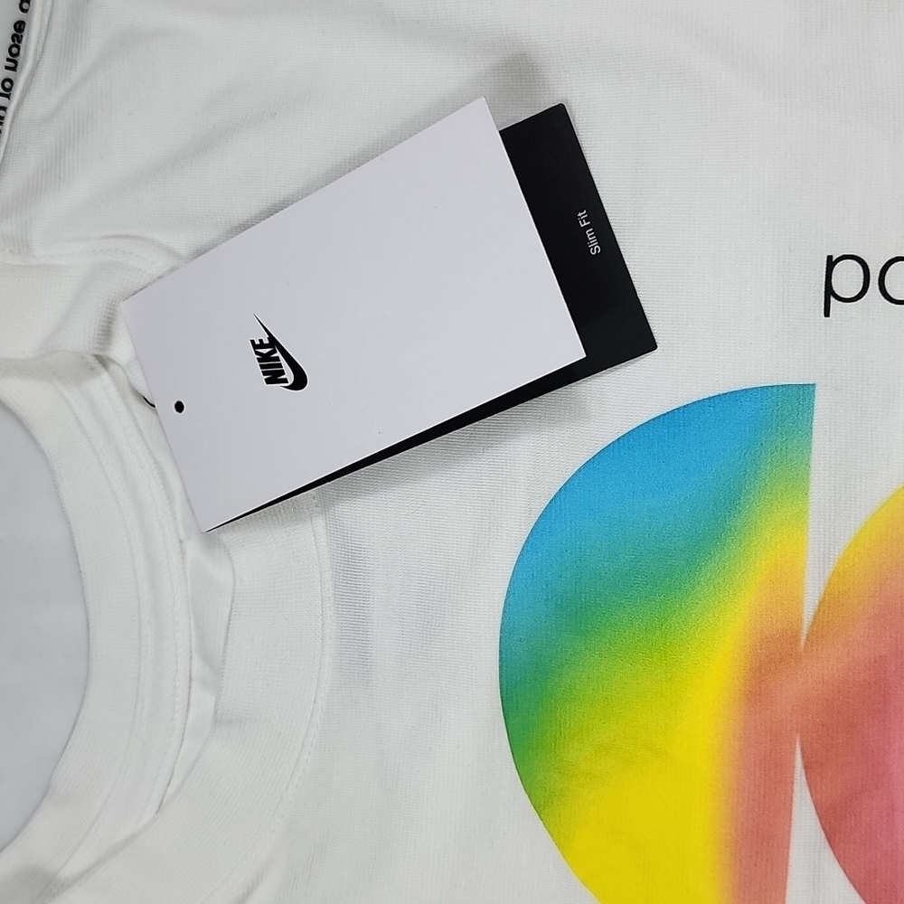 NWT Women's Nike Slim Fit Crop Top Size Small - Picture 6 of 8